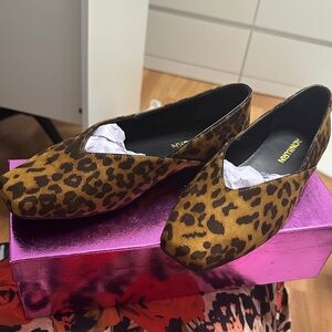 Marmot Brown Leopard Print Flats